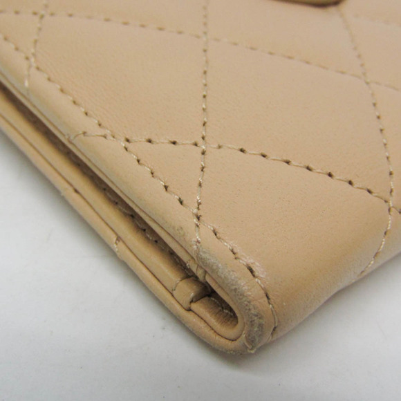 CHANEL Cream Leather Wallet